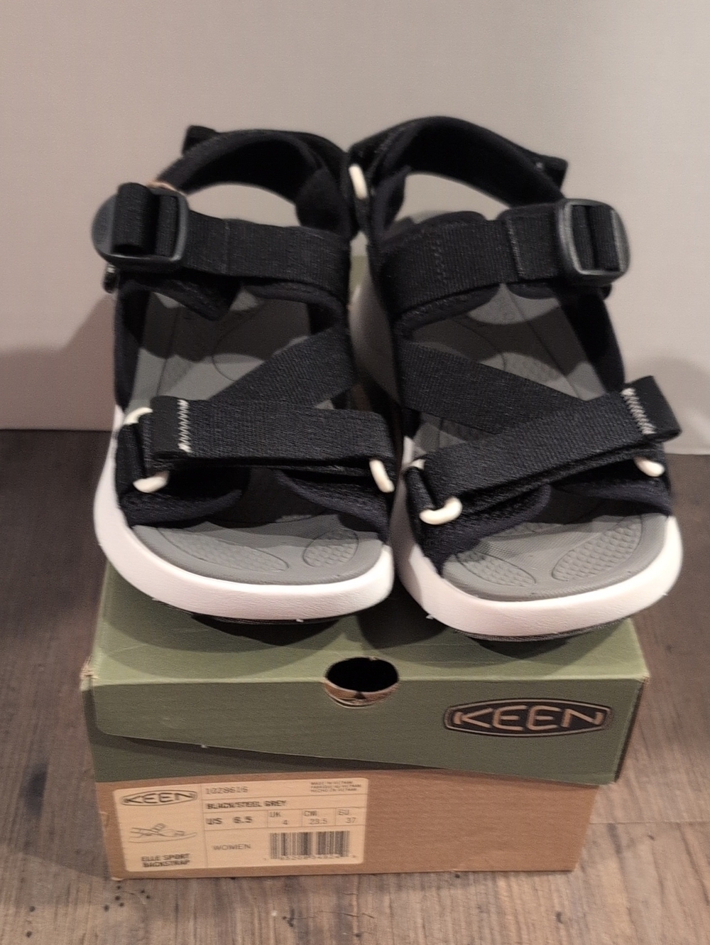 KEEN Women's Black Sport Sandals